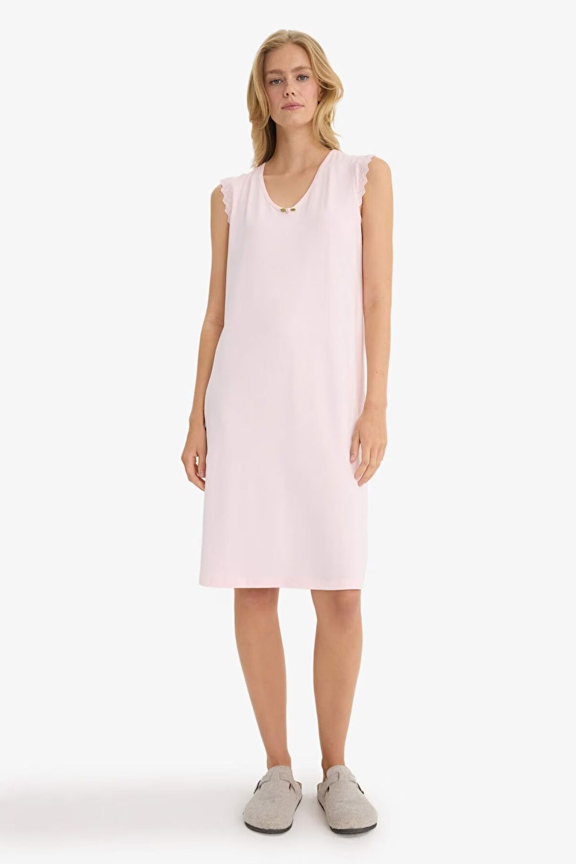 Fall in Love Regular Fit V Yaka Kısa Kollu Elbise