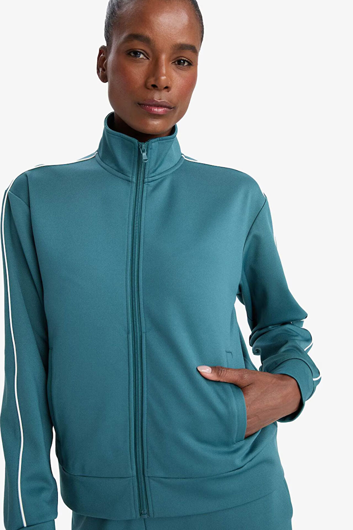 DeFactoFit Slim Fit Dar Kesim Dik Yaka İçi Yumuşak Tüylü Fermuarlı Hırka 