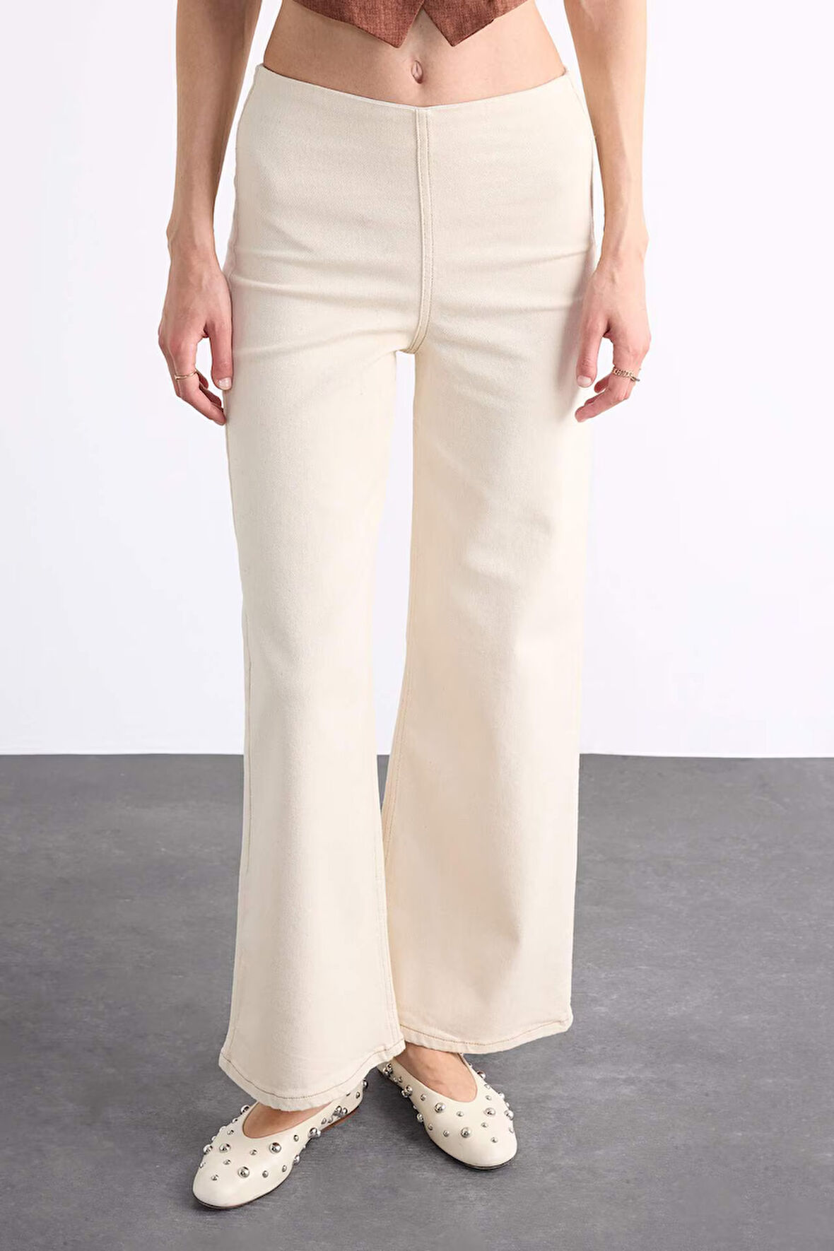 Geniş Paça Basic Düz Pantolon