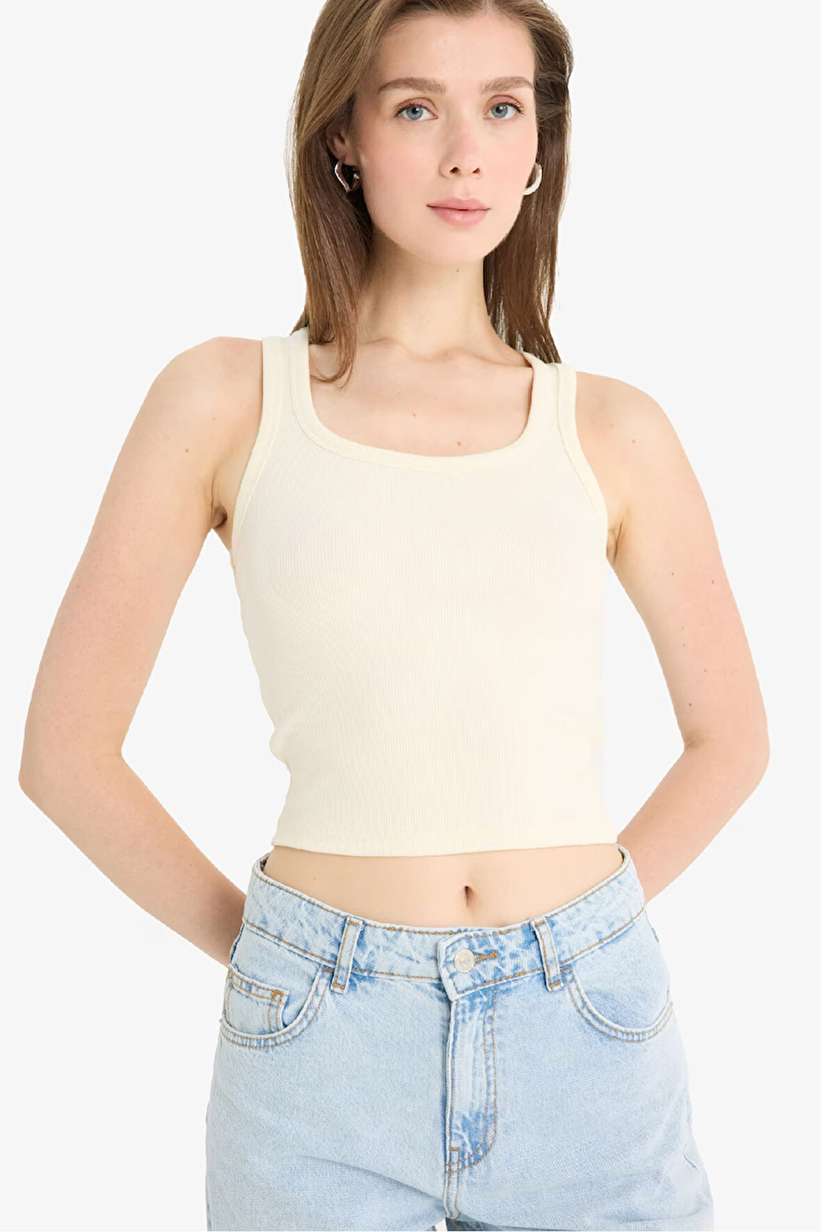 DeFacto Fitted U Yaka Basic Düz Fitilli Kaşkorse Atlet A1665AX25SMER135
