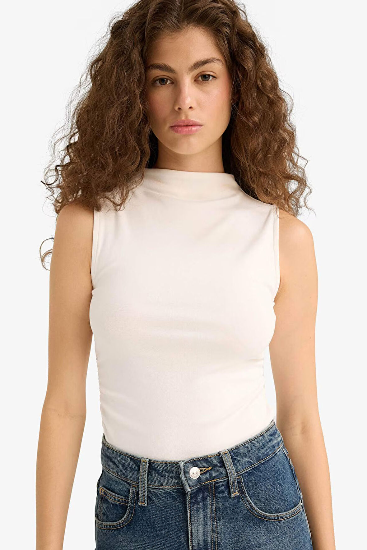 Fitted Yarım Balıkçı Yaka Ribana Atlet