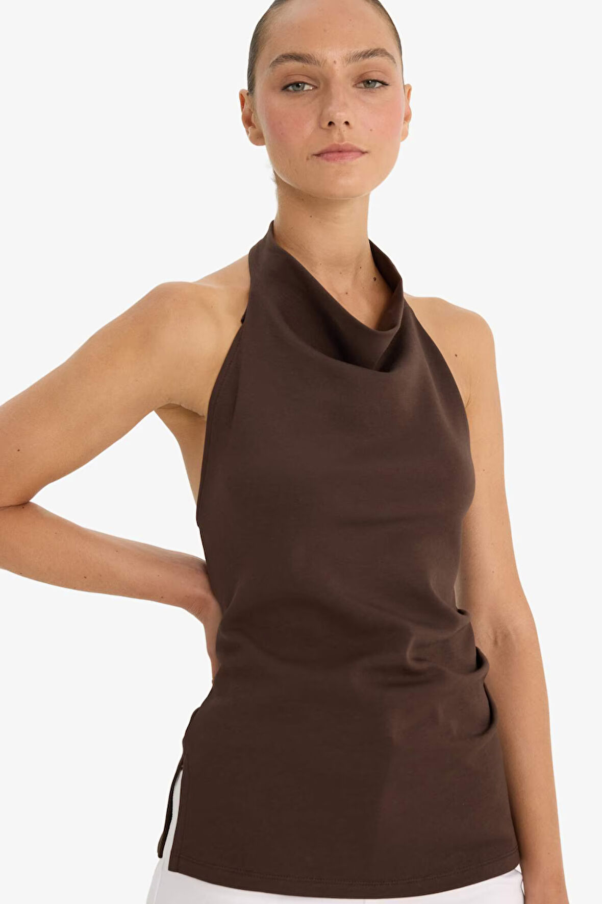 Slim Fit Dar Kesim Halter Yaka Bluz