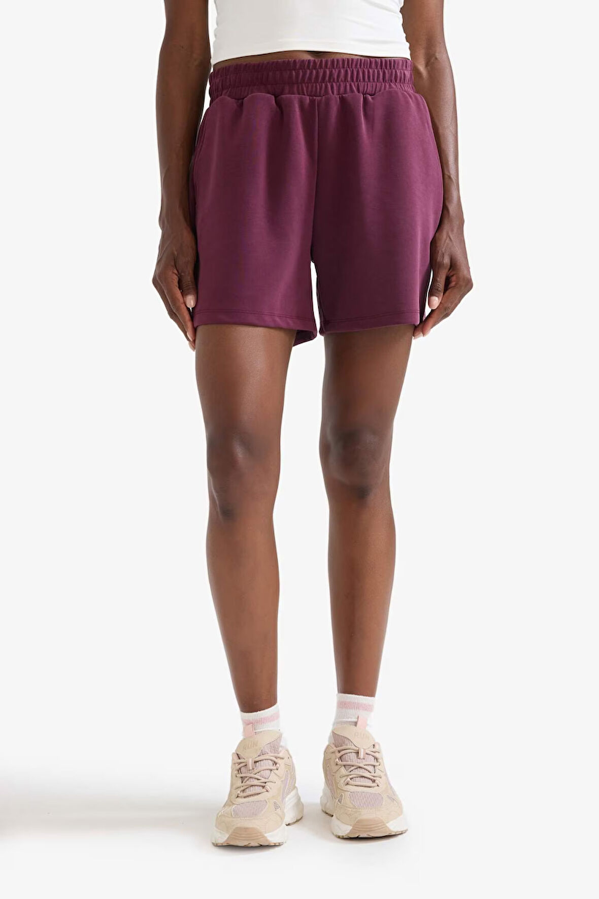 DeFactoFit Standart Fit Sporcu Kısa Paça Modal Şort