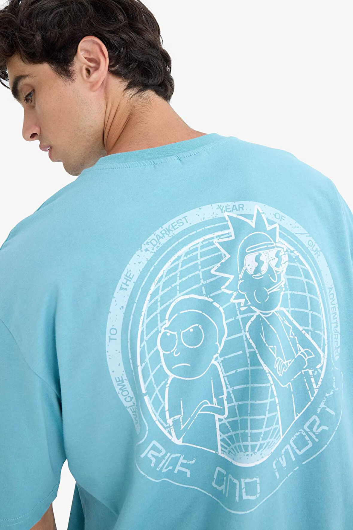 DeFacto %100 Pamuk Rick and Morty Boxy Fit Bisiklet Yaka Sırt Baskılı Kısa Kollu Tişört E9290AX25AUGN203