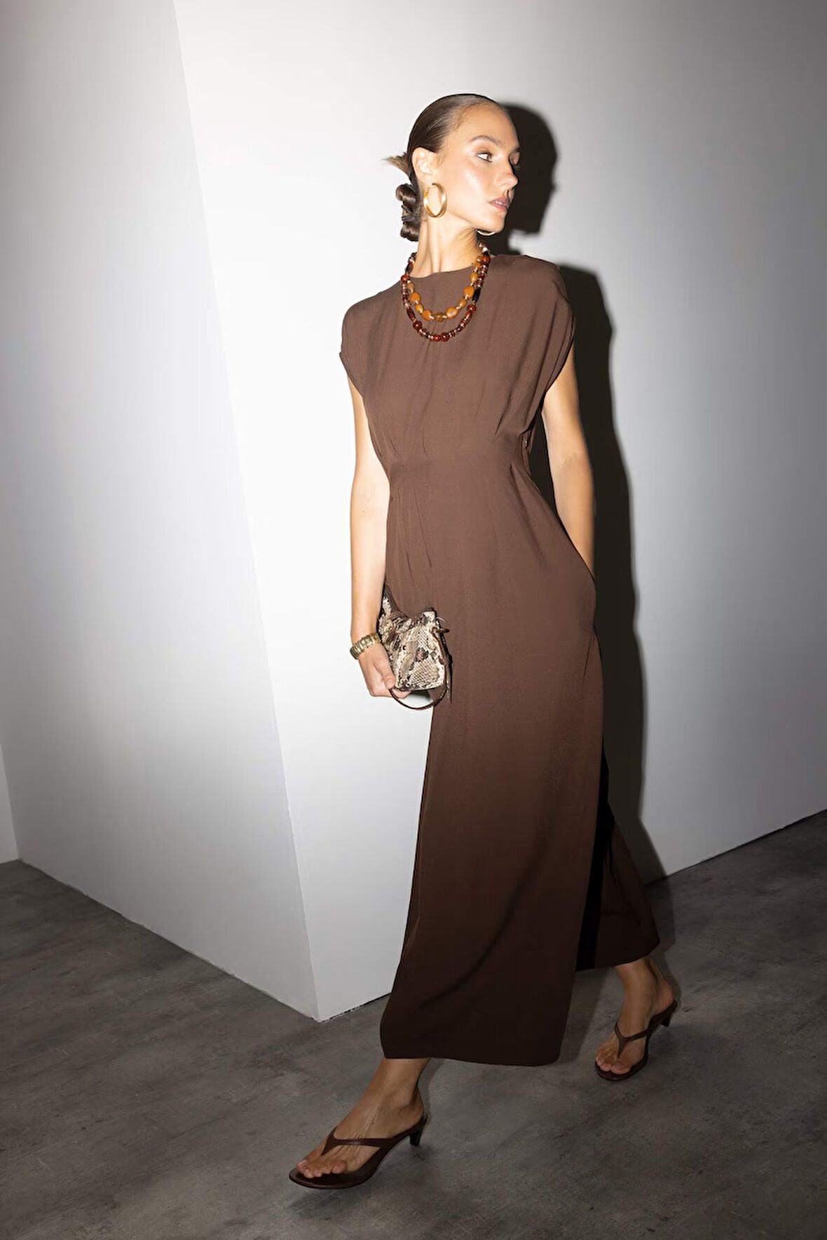 Bisiklet Yaka Keten Karışımlı Kısa Kollu Maxi Elbise