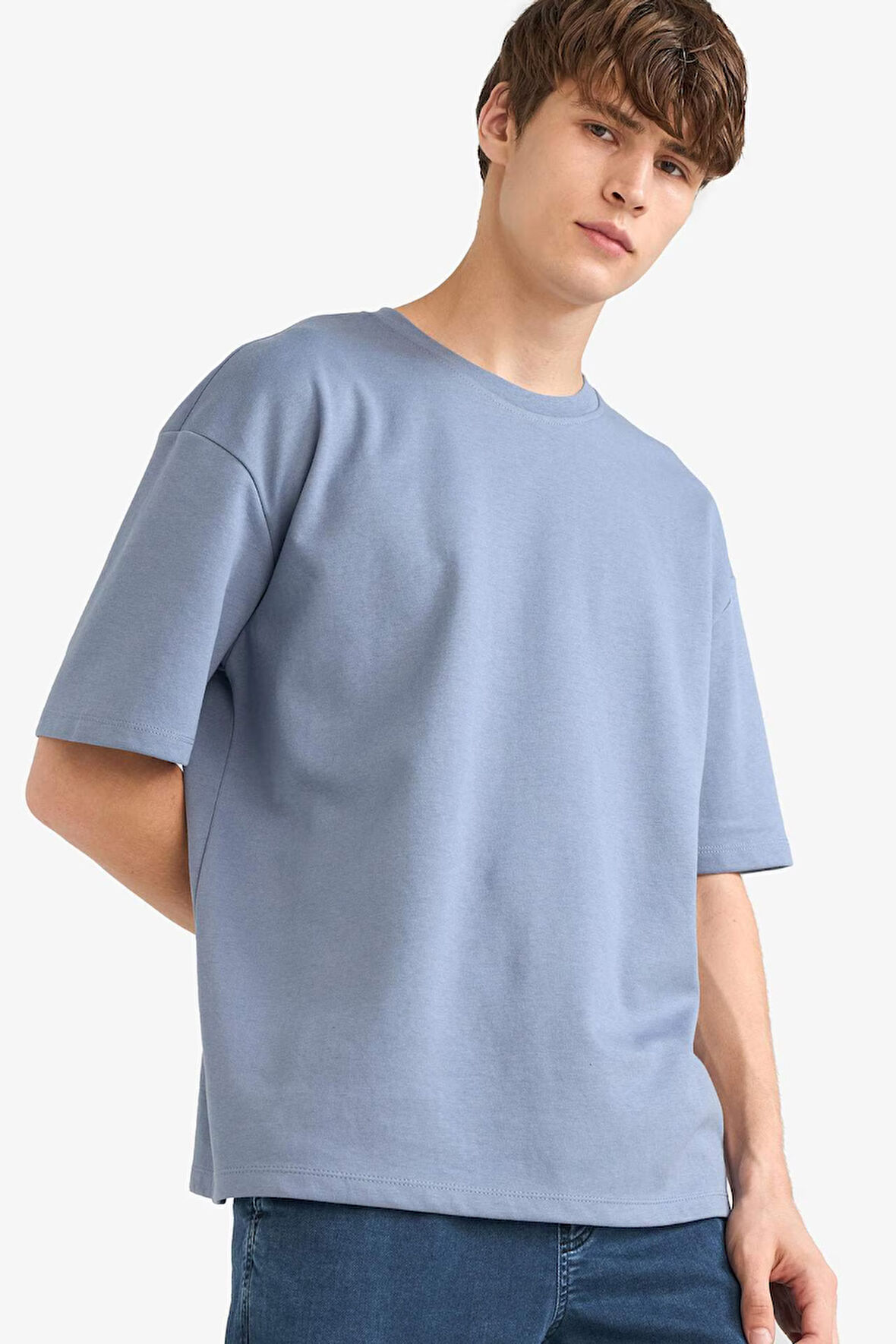 Oversize Geniş Kalıp Bisiklet Yaka Ağır Kumaş Basic Düz Kısa Kollu Tişört