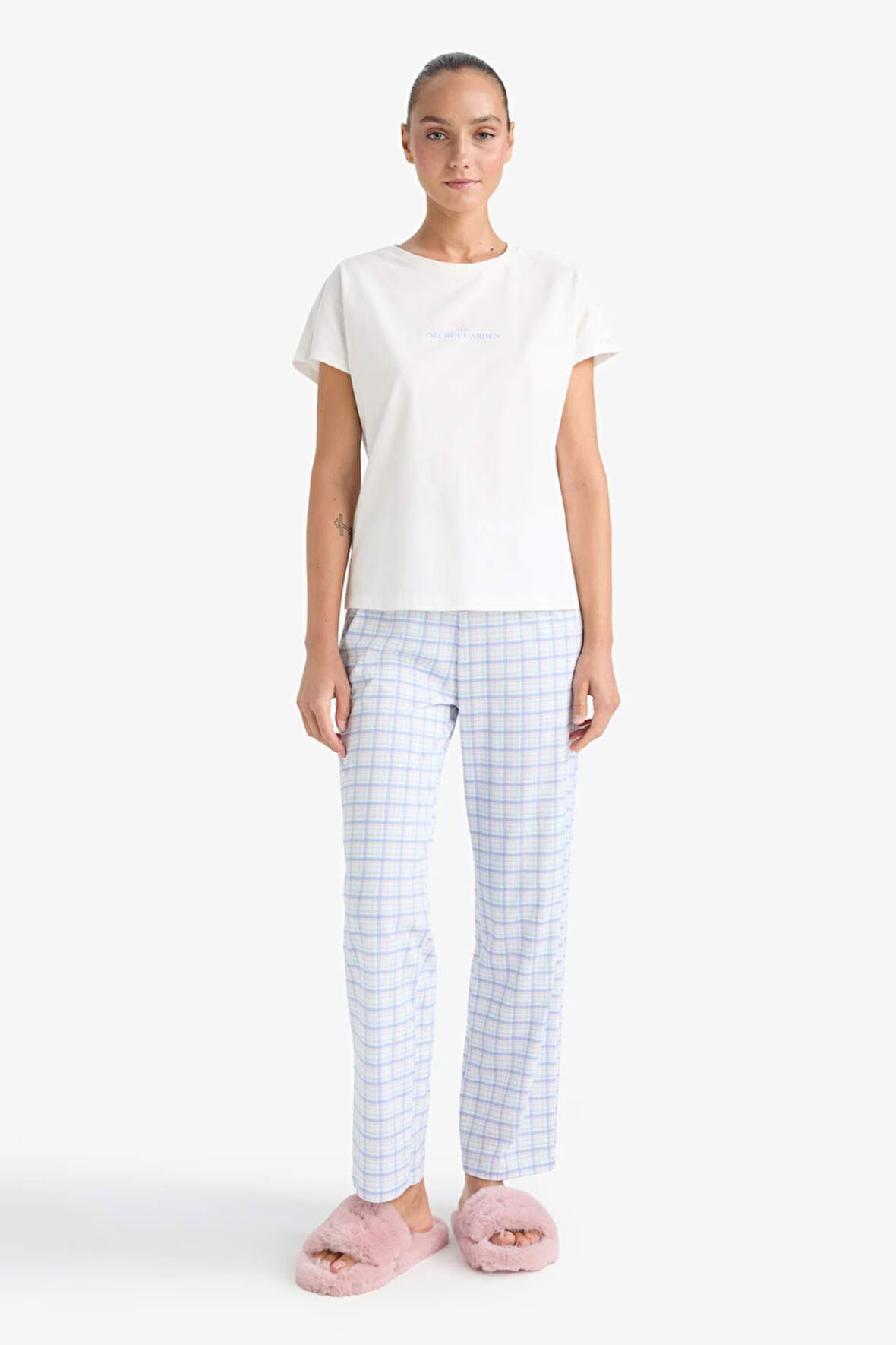 Pijama Takımı Regular Fit Kısa Kollu Üst Kareli Alt-Fall in Love