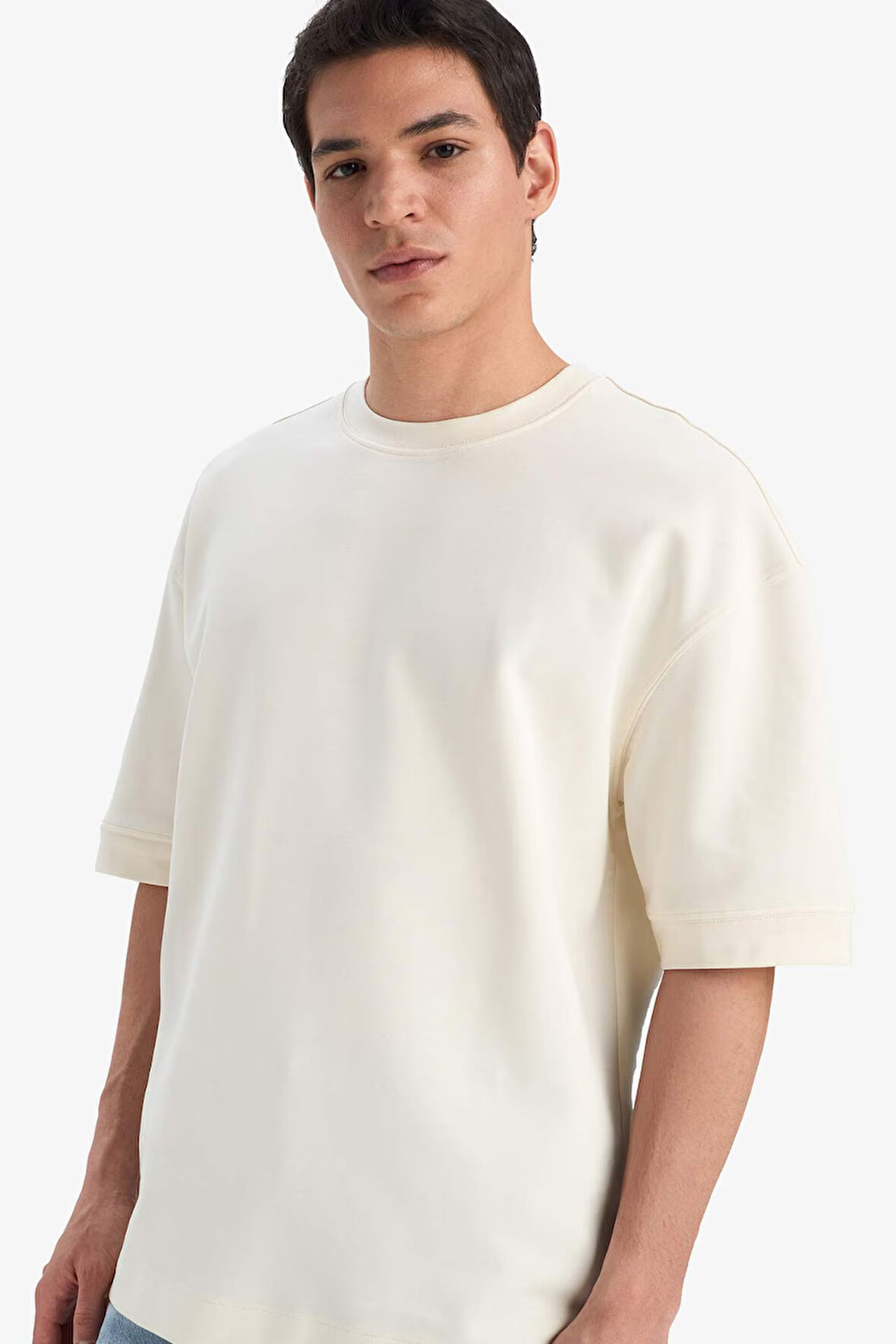 Loose Fit Bisiklet Yaka Basic Düz Kısa Kollu Tişört