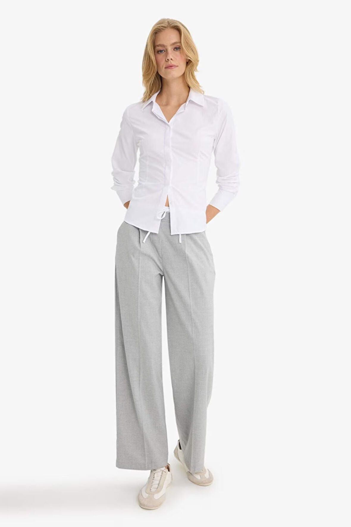 Wide Leg Cep Detaylı Normal Bel Geniş Paça Pantolon