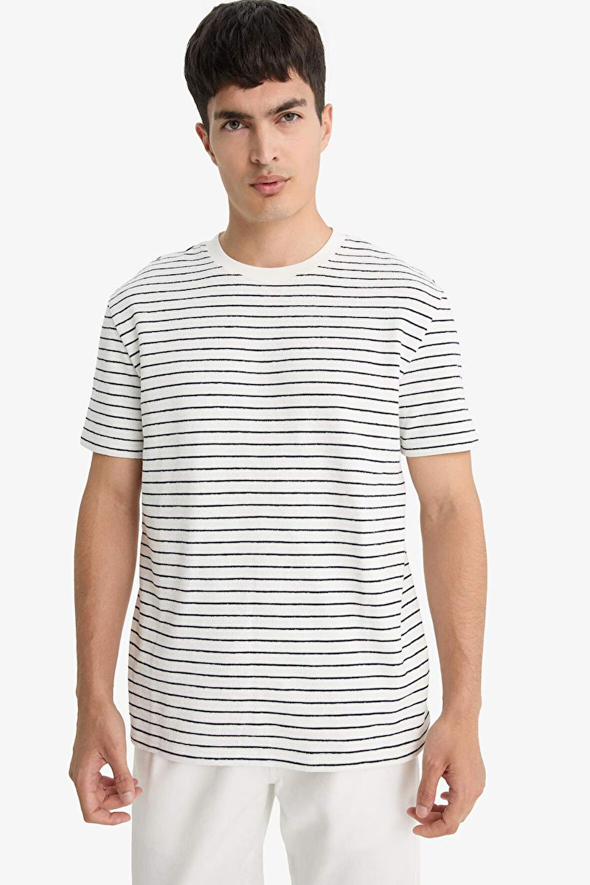Regular Fit Bisiklet Yaka Çizgili Kısa Kollu Tişört