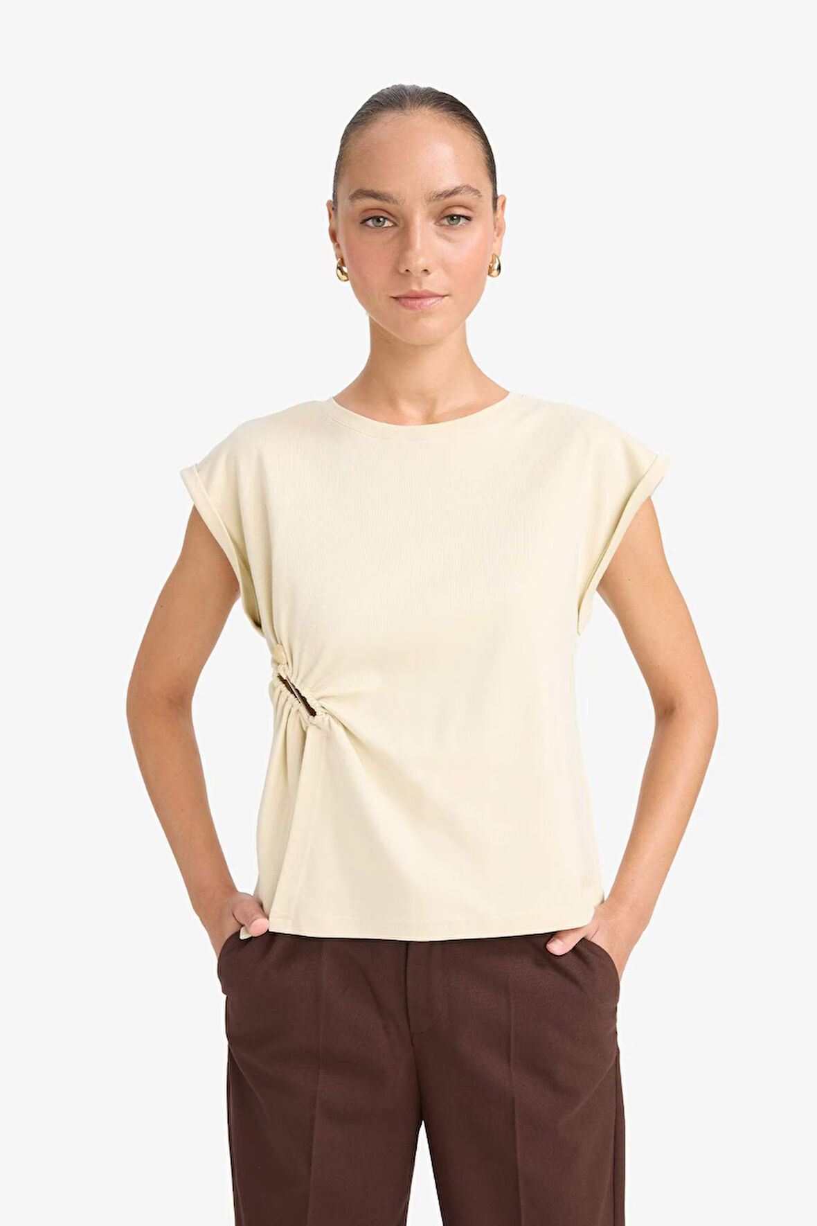 Bisiklet Yaka Kısa Kollu Tişört