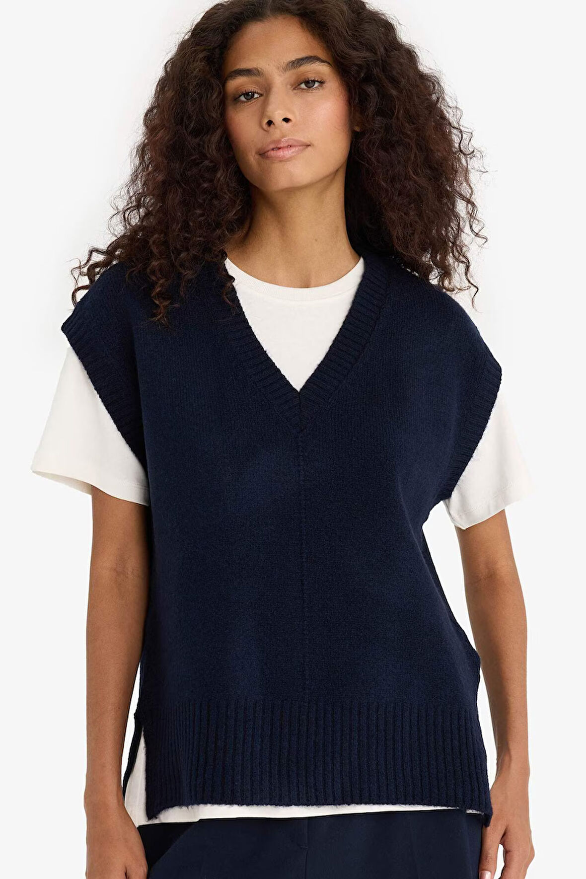 Regular Fit V Yaka Yelek