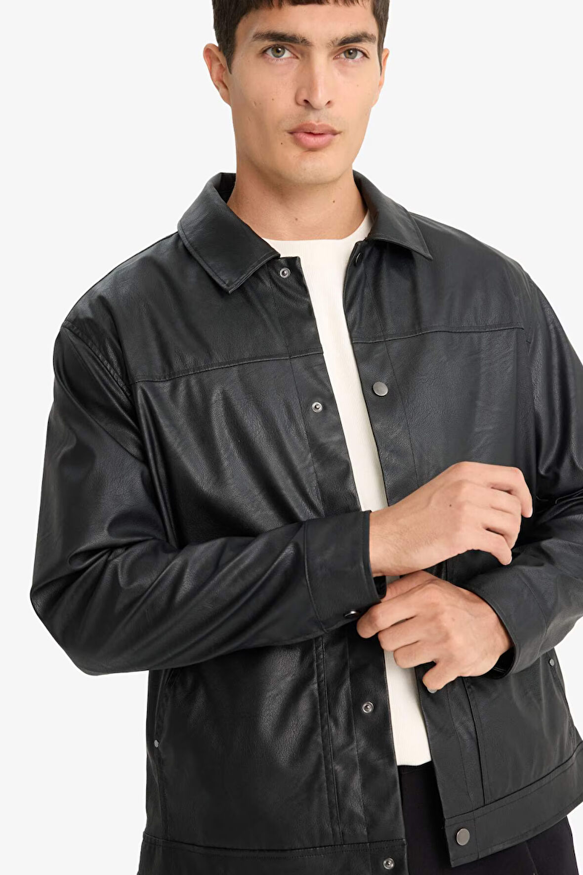 Regular Fit Çıtçıtlı Suni Deri Ceket Mont