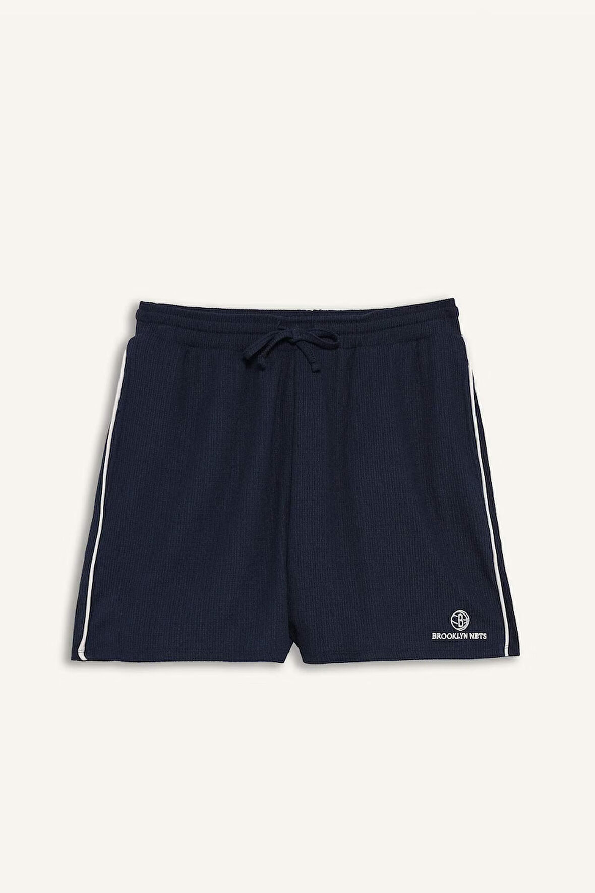 DeFactoFit NBA Brooklyn Nets Standart Fit Kısa Paça Krinkıl Kumaş Şort