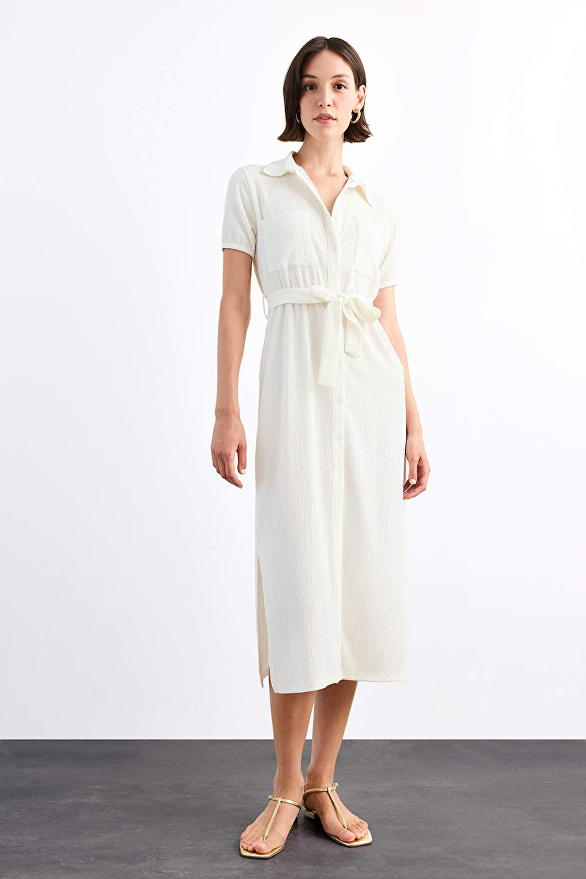 Gömlek Yaka Kemerli Kısa Kollu Midi Elbise