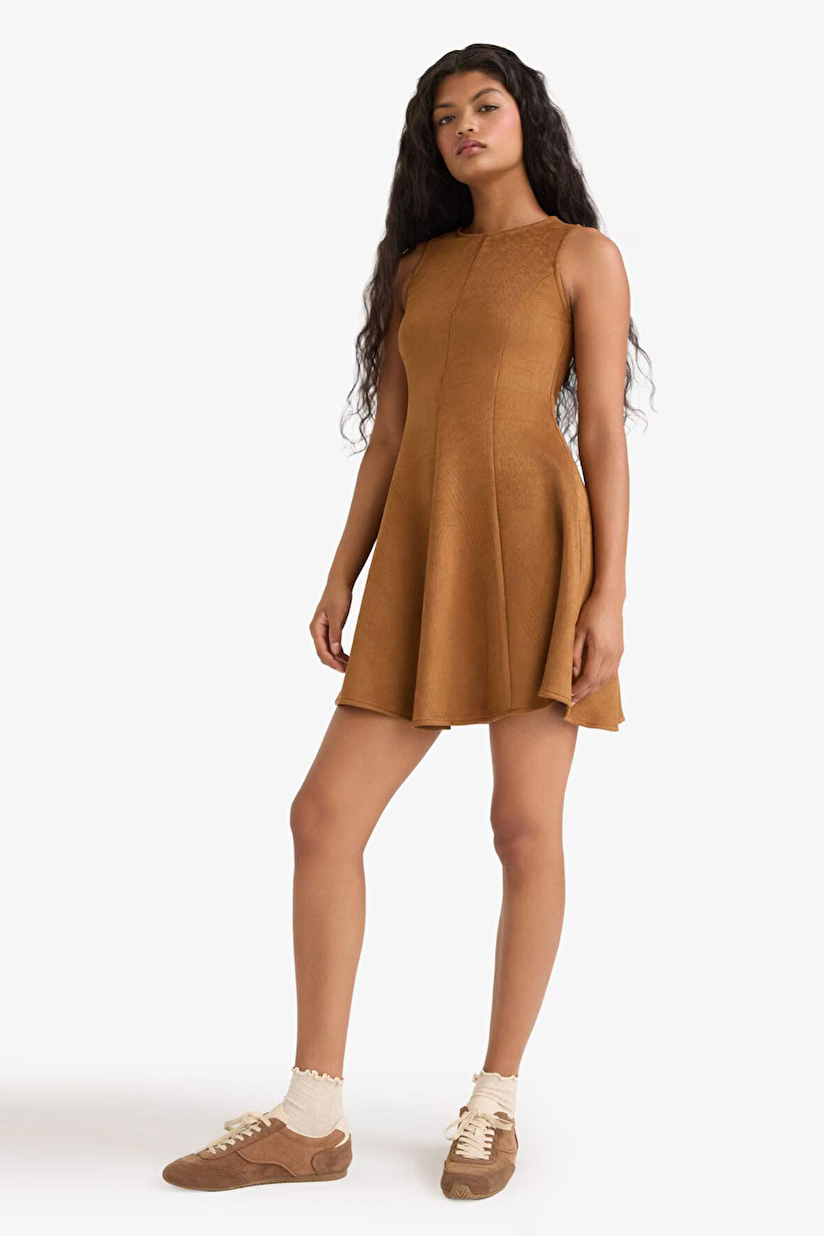 A Kesim Bisiklet Yaka Kolsuz Süet Mini Elbise