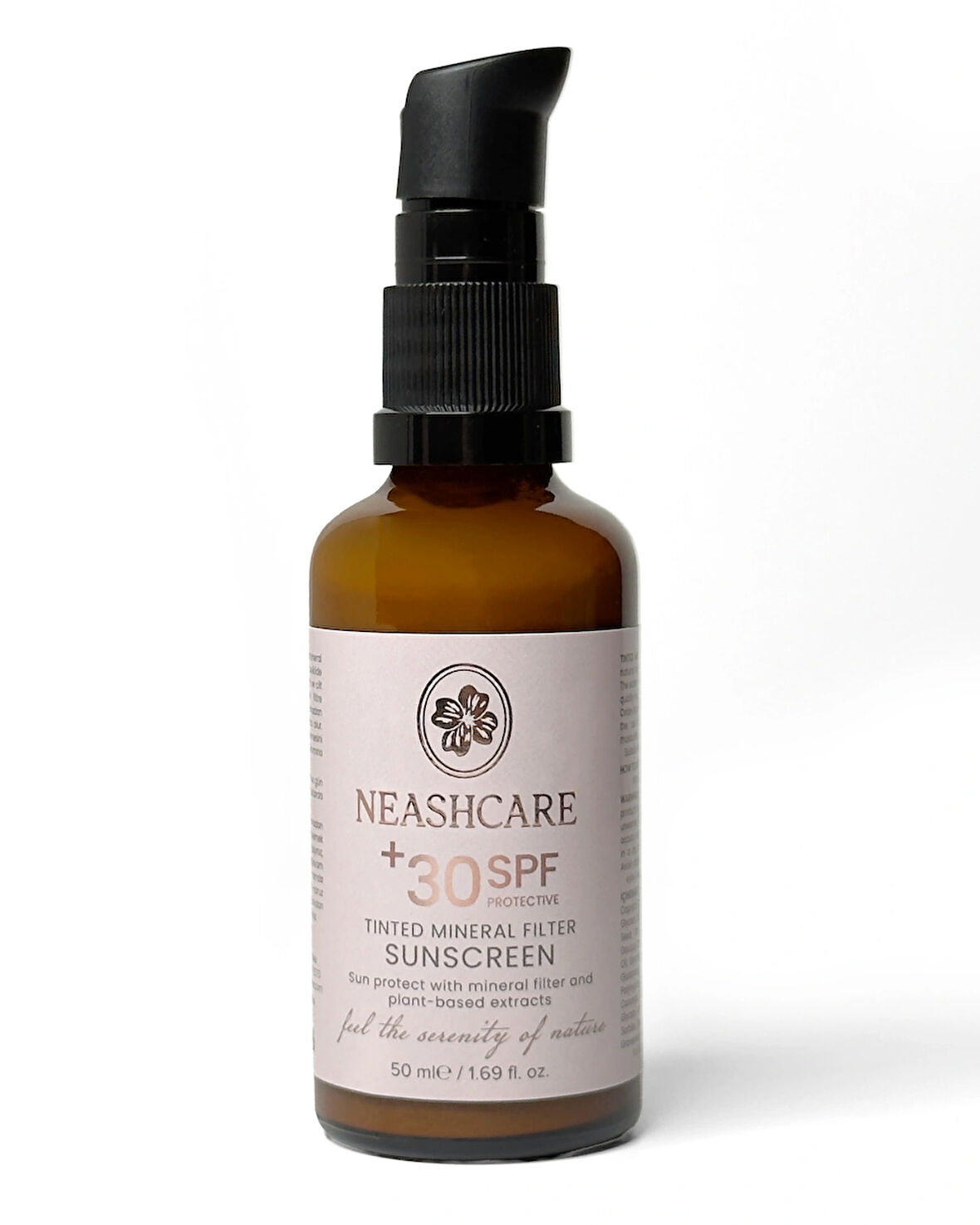 Leke Karşıtı Cilt Tonuna Uyum Sağlayan Işıltılı Mineral Filtreli Renkli 30+ SPF Güneş Koruyucu Krem 50 ml