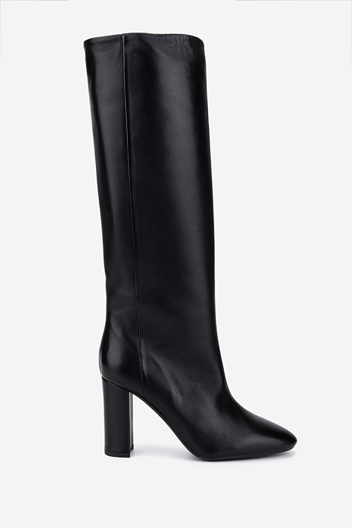 Valmenti Kadın Hakiki Deri Siyah Topuklu Çizme 1154 3146 BN CZM SK25-26 NERO