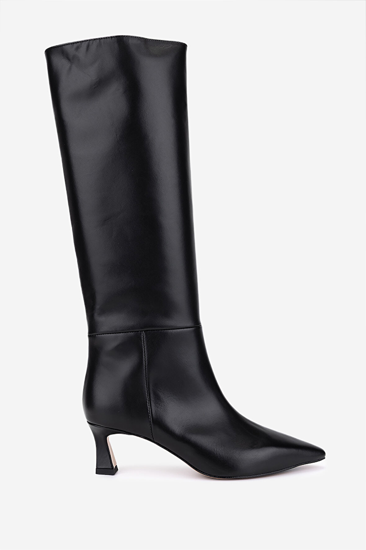 Valmenti Kadın Hakiki Deri Siyah Topuklu Çizme 1154 1655 BN CZM SK25-26 NERO