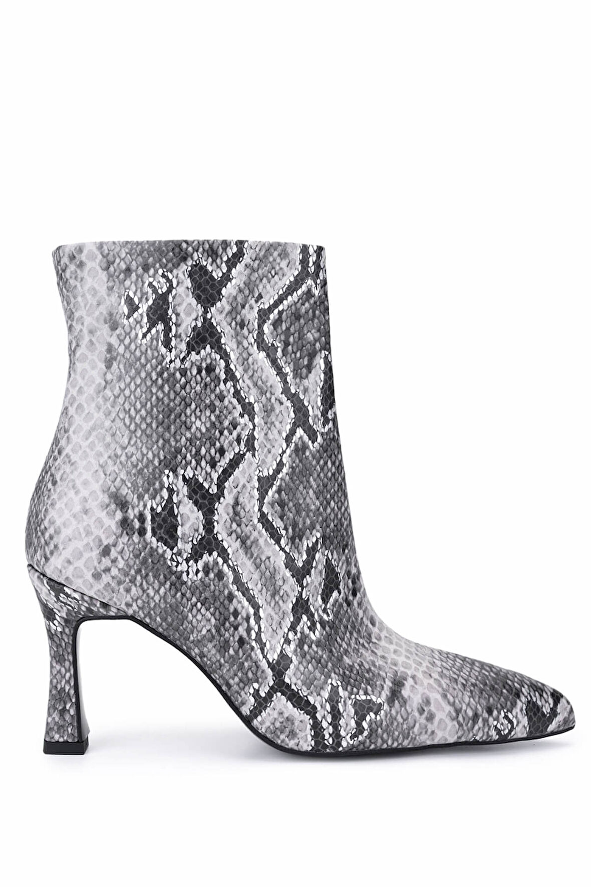 Tamer Tanca Kadın Siyah Yılan Desen Topuklu Bot 735 8793 BN BOT SK25-26 SIYAH YLN BSK