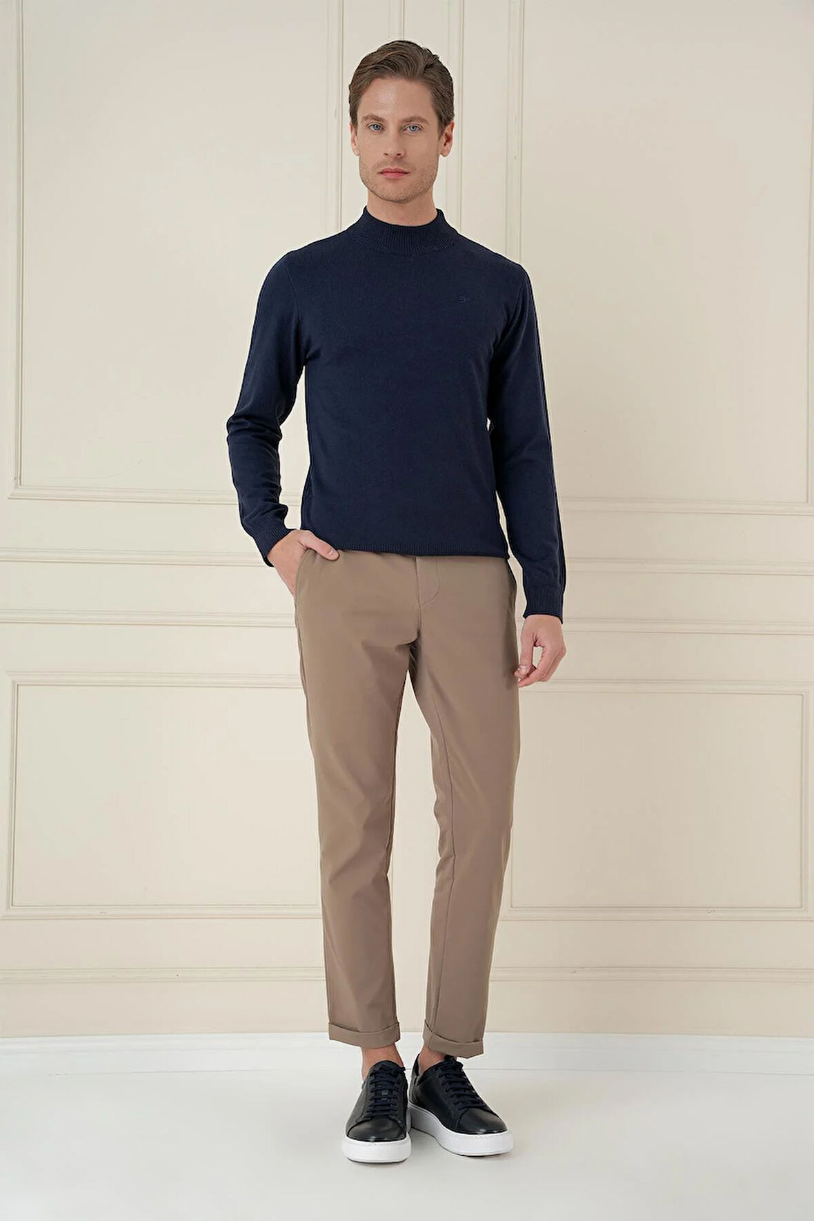 TR 876 Slim Fit Lacivert Klasik Triko