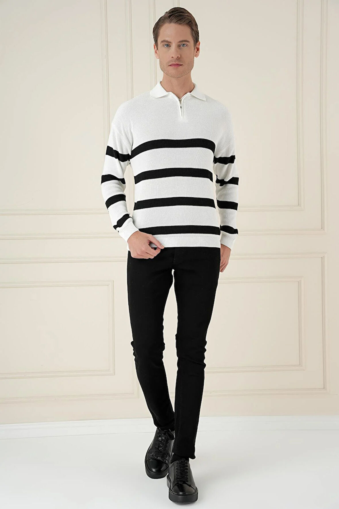 TR 877 Slim Fit Ekru Klasik Triko