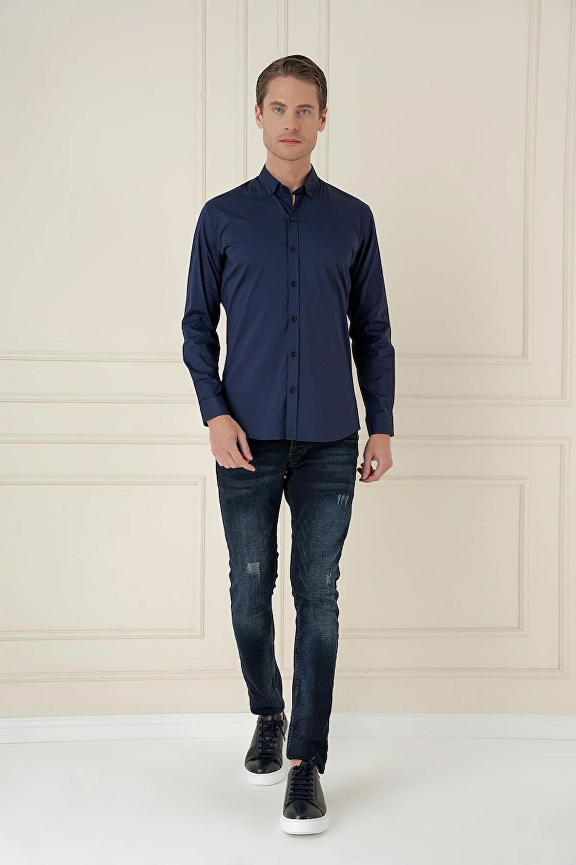 Gk 746 Slim Fit Düğmeli Yaka Esnek Klasik Lacivert Gömlek 