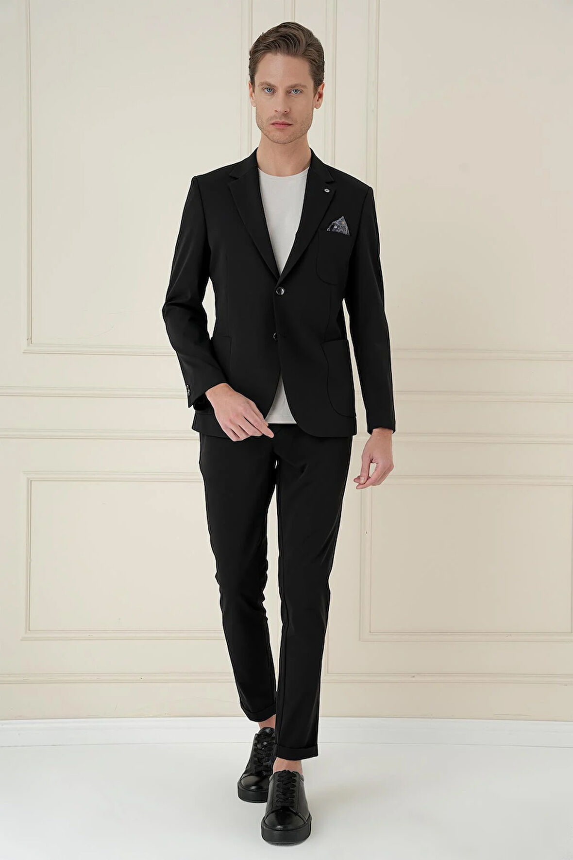 C 697 Slim Fit Mono Yaka Çift Yırtmaç Torba Cep Casual Siyah Ceket