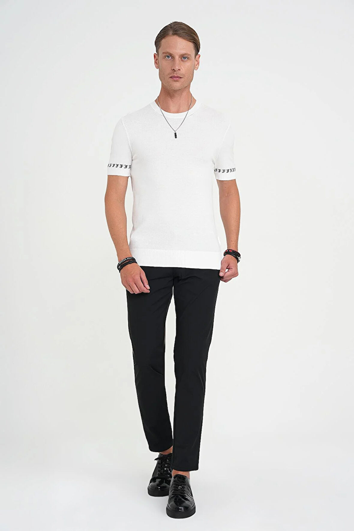 Comfort Fit Bisiklet Yaka Kısa Kollu Ekru Triko Tr 882