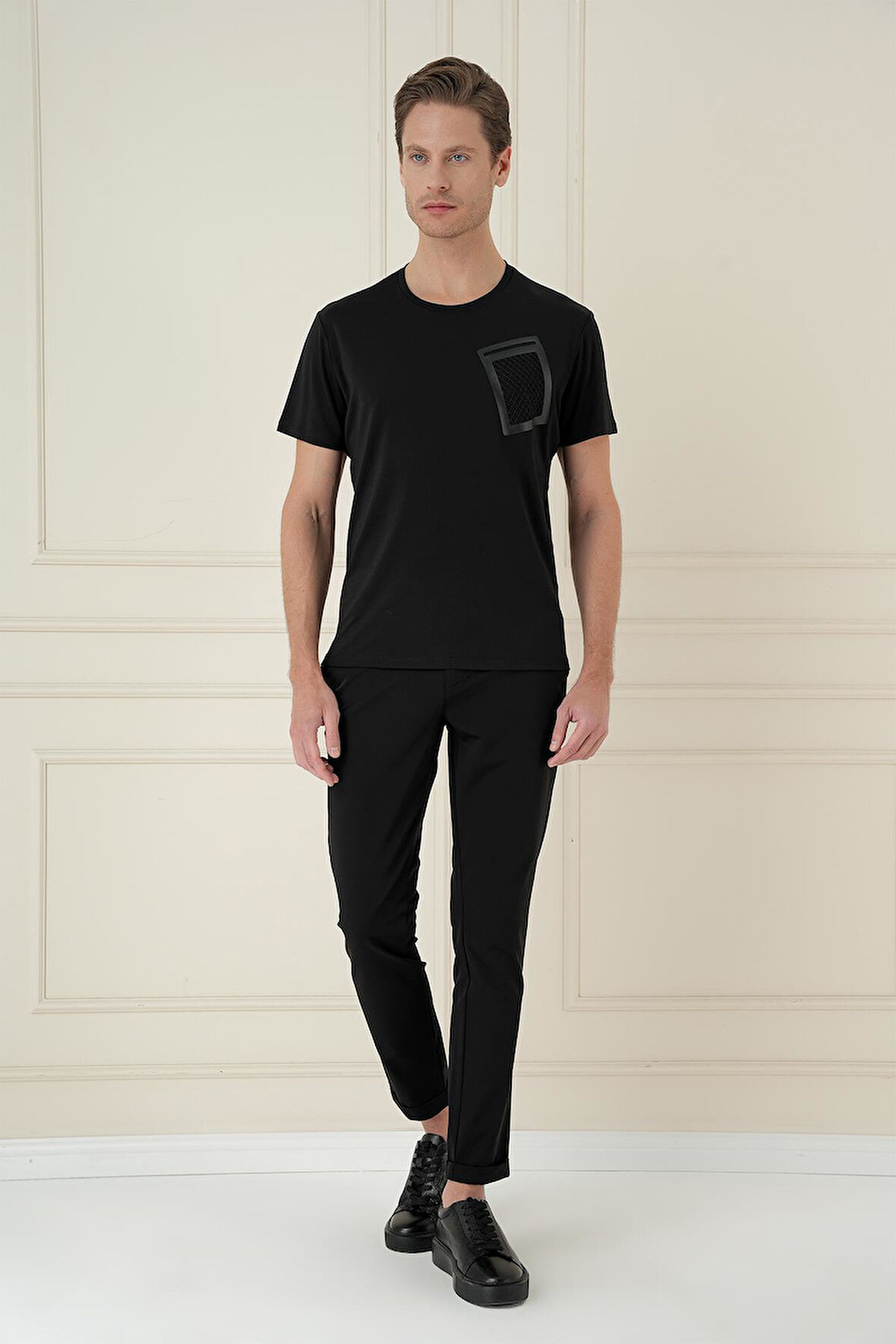 Ts 897 Comfort Fit Bisiklet Yaka Cep Baskılı Casuel Siyah Tişört