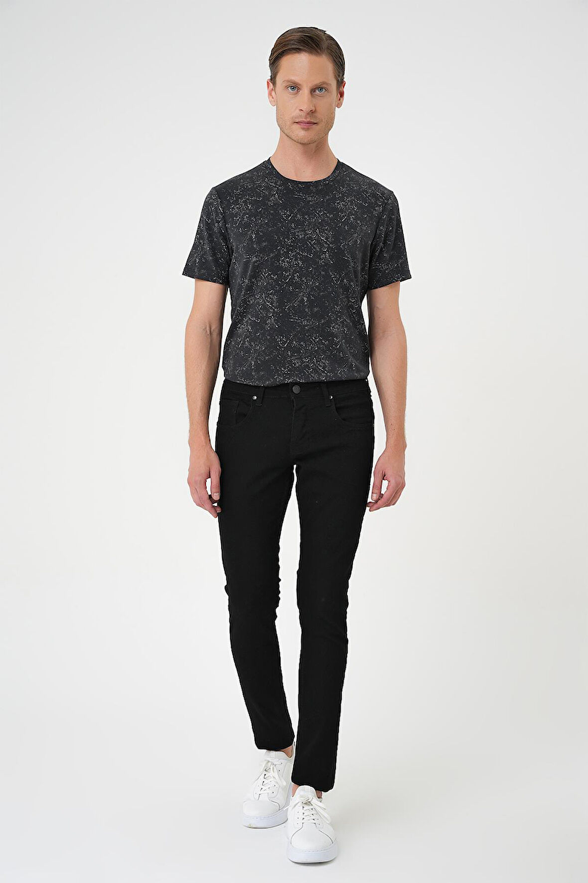 Denim 131 Slim Fit Beş Cepli Likralı Siyah Jean Pantolon