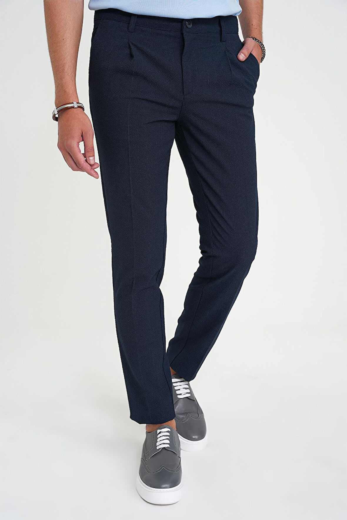 Comfort Fit Beli Lastikli Tek Pileli Dokulu Lacivert Pantolon P 1193