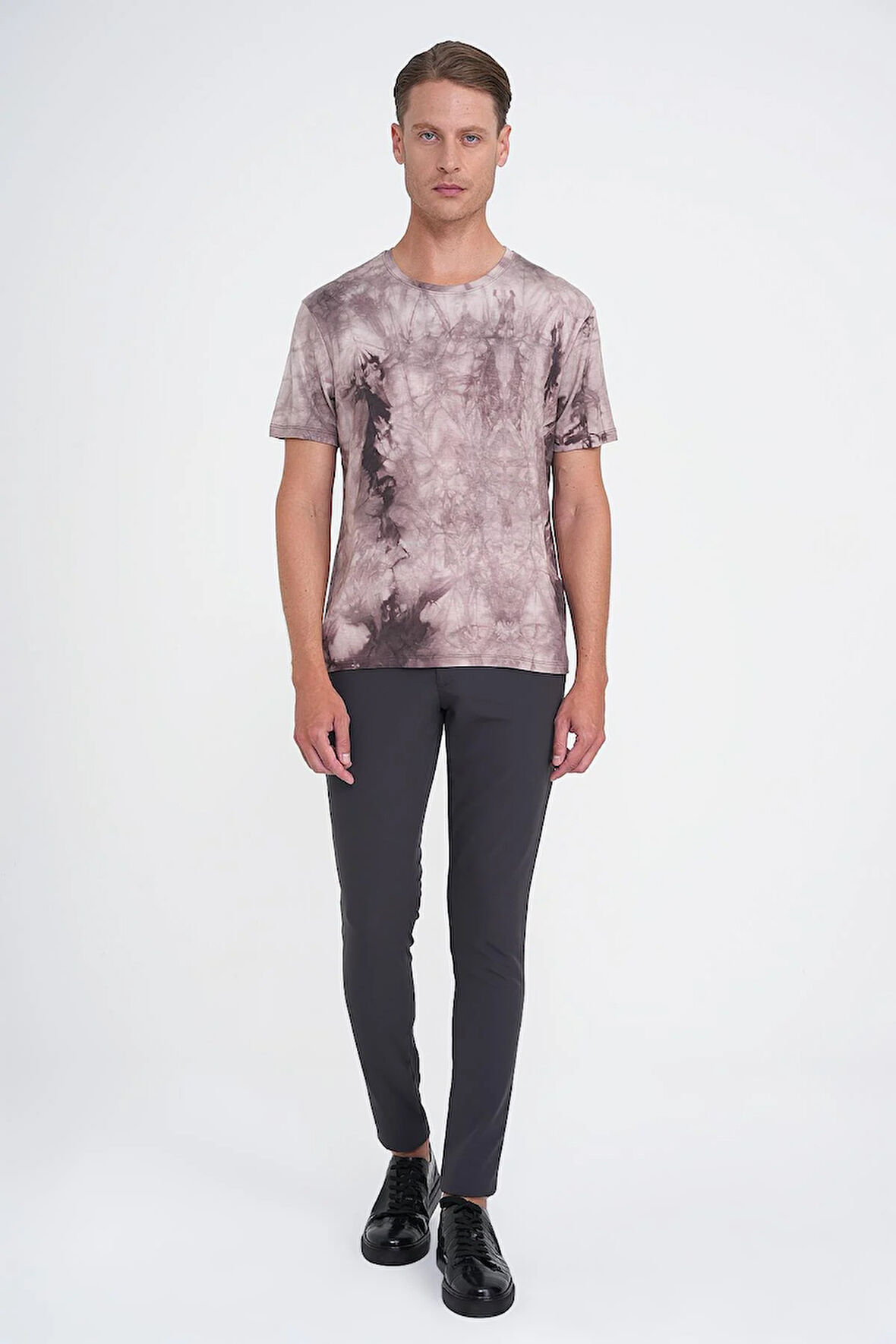 Comfort Fit Bisiklet Yaka Batik Desen Kısa Kol Bej Tişört Ts 914