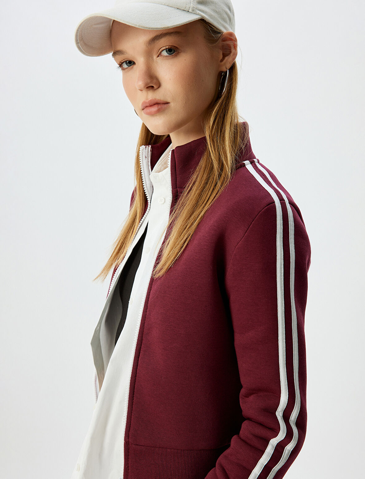 Fermuarlı Crop Sweatshirt Biyeli Dik Yaka Şardonlu 