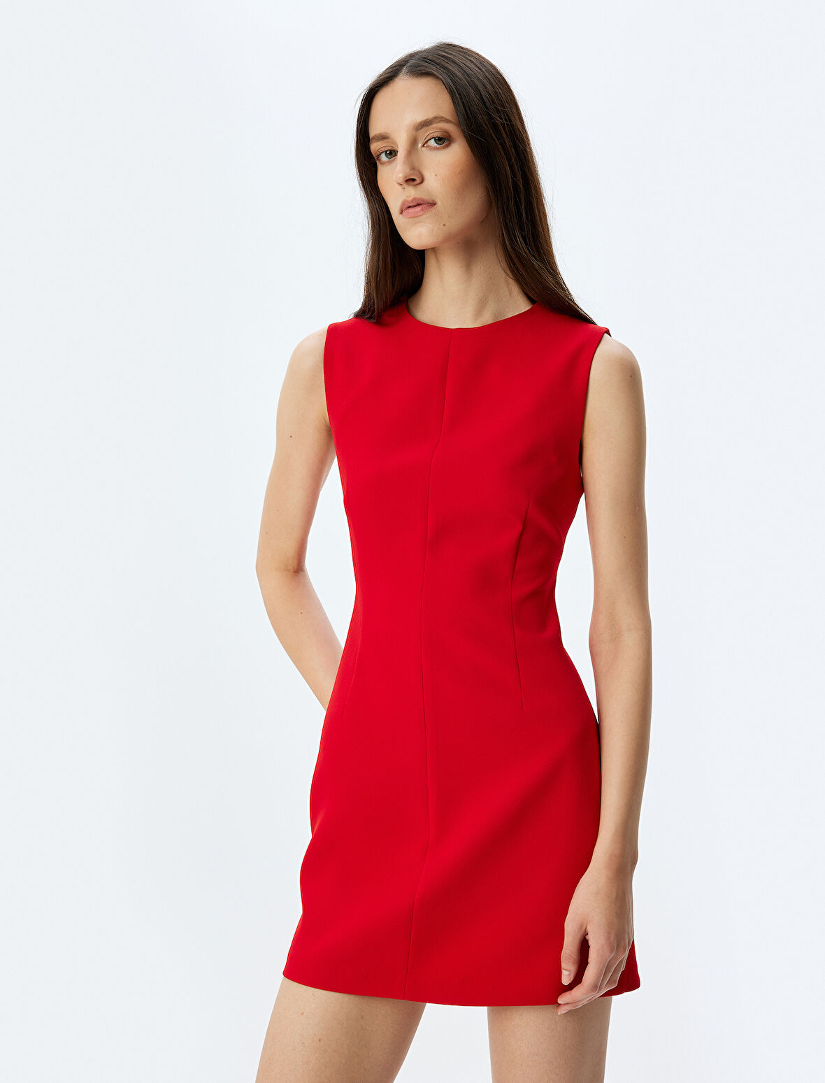 A Kesim Yuvarlak Yaka Kolsuz Mini Elbise 