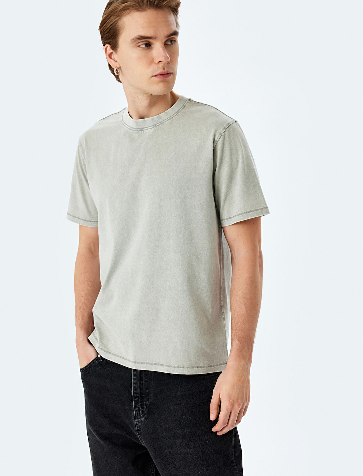 Pamuklu Yıkamalı Regular Fit Kısa Kollu Bisiklet Yaka Tişört