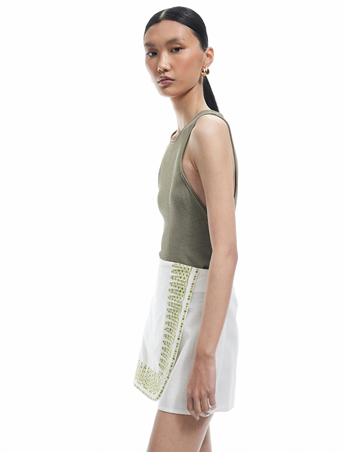 Brodeli Fistolu Viskon Mini Şort Etek