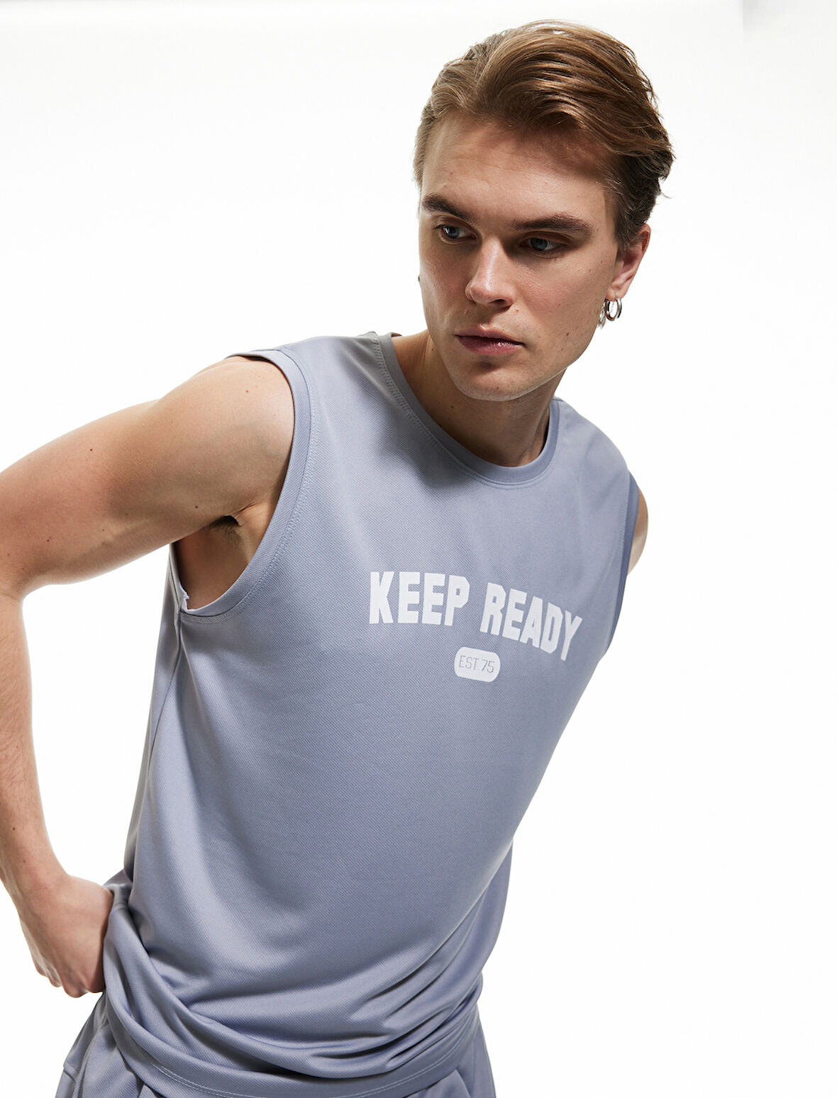 Baskılı Regular Fit Bisiklet Yaka Kolsuz Spor Atlet