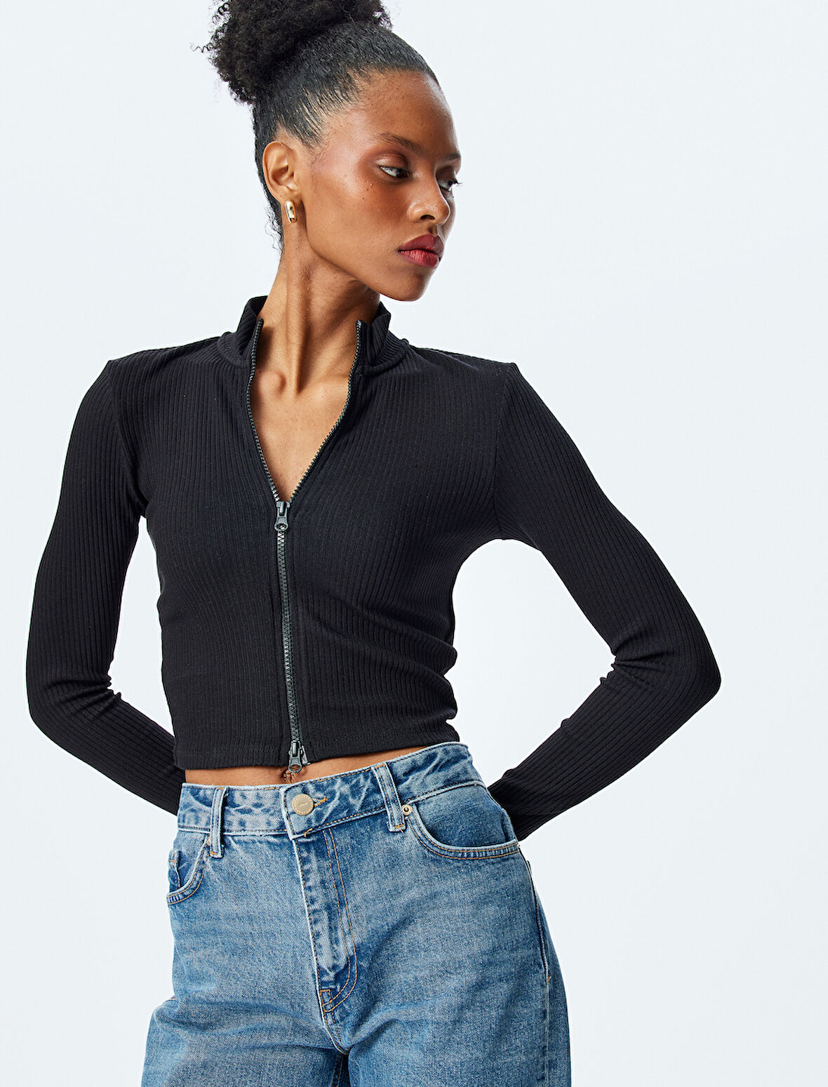 Slim Fit Uzun Kollu Fermuarlı Crop Triko Hırka