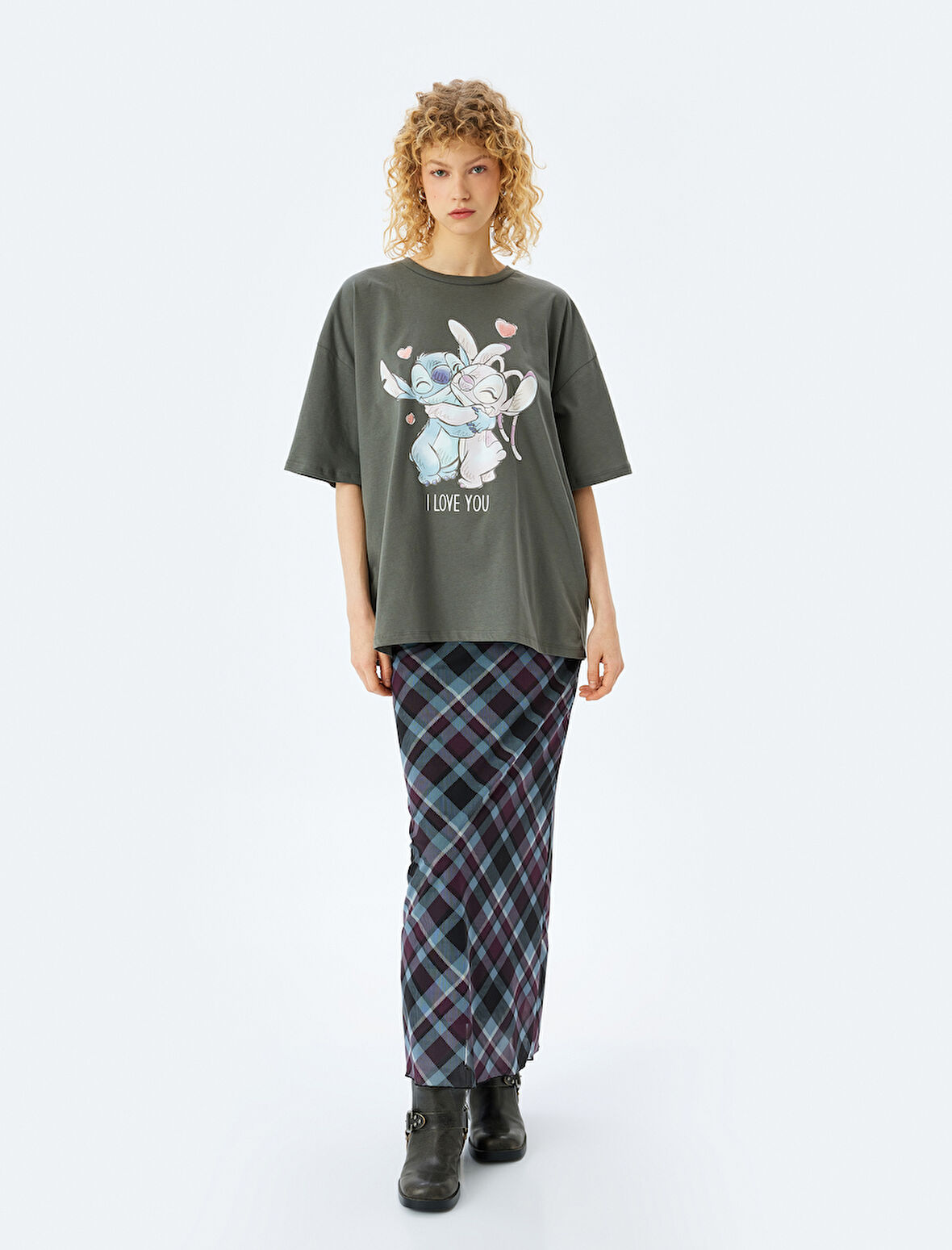 Disney Lisanslı Stitch Baskılı Kısa Kollu Tişört