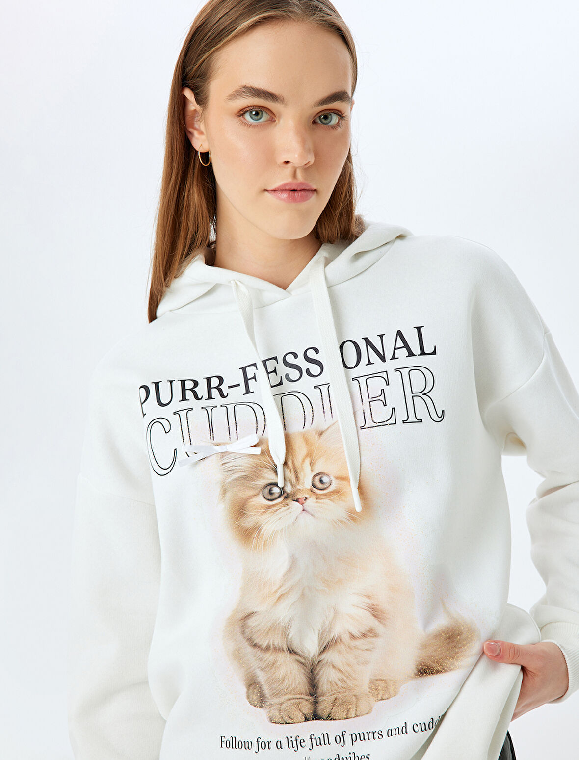 Şardonlu Kapüşonlu Kedi Baskılı Uzun Kollu Rahat Kalıp Sweatshirt