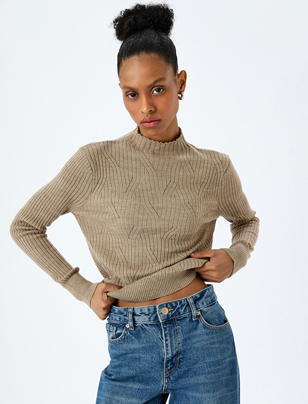 Dik Yaka Uzun Kollu Ajurlu Triko Kazak