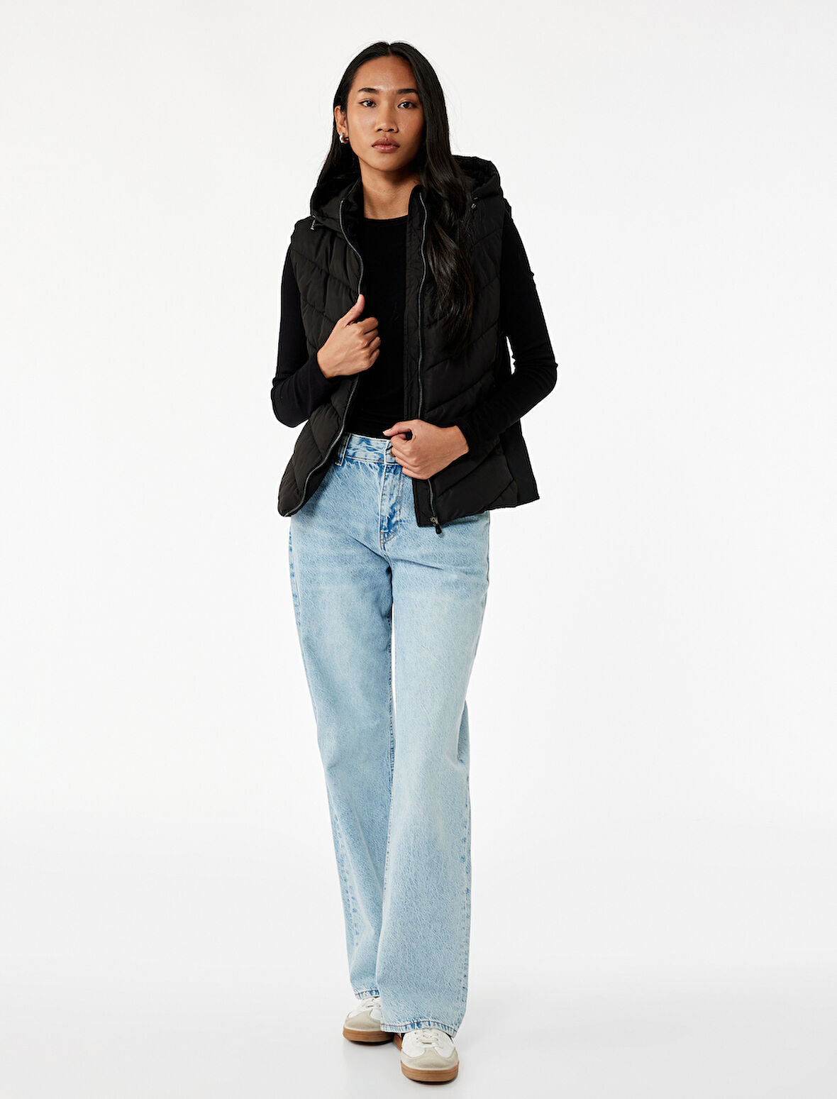 Rahat Kalıp Kolsuz Cepli Fermuarlı Kapüşonlu Şişme Yelek