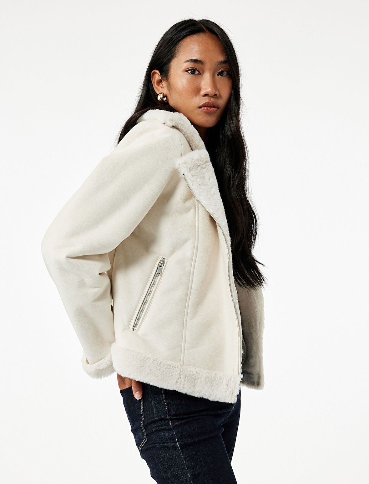 Cepli Fermuarlı Uzun Kollu Peluş Yaka Süet Görünümlü Crop Biker Ceket