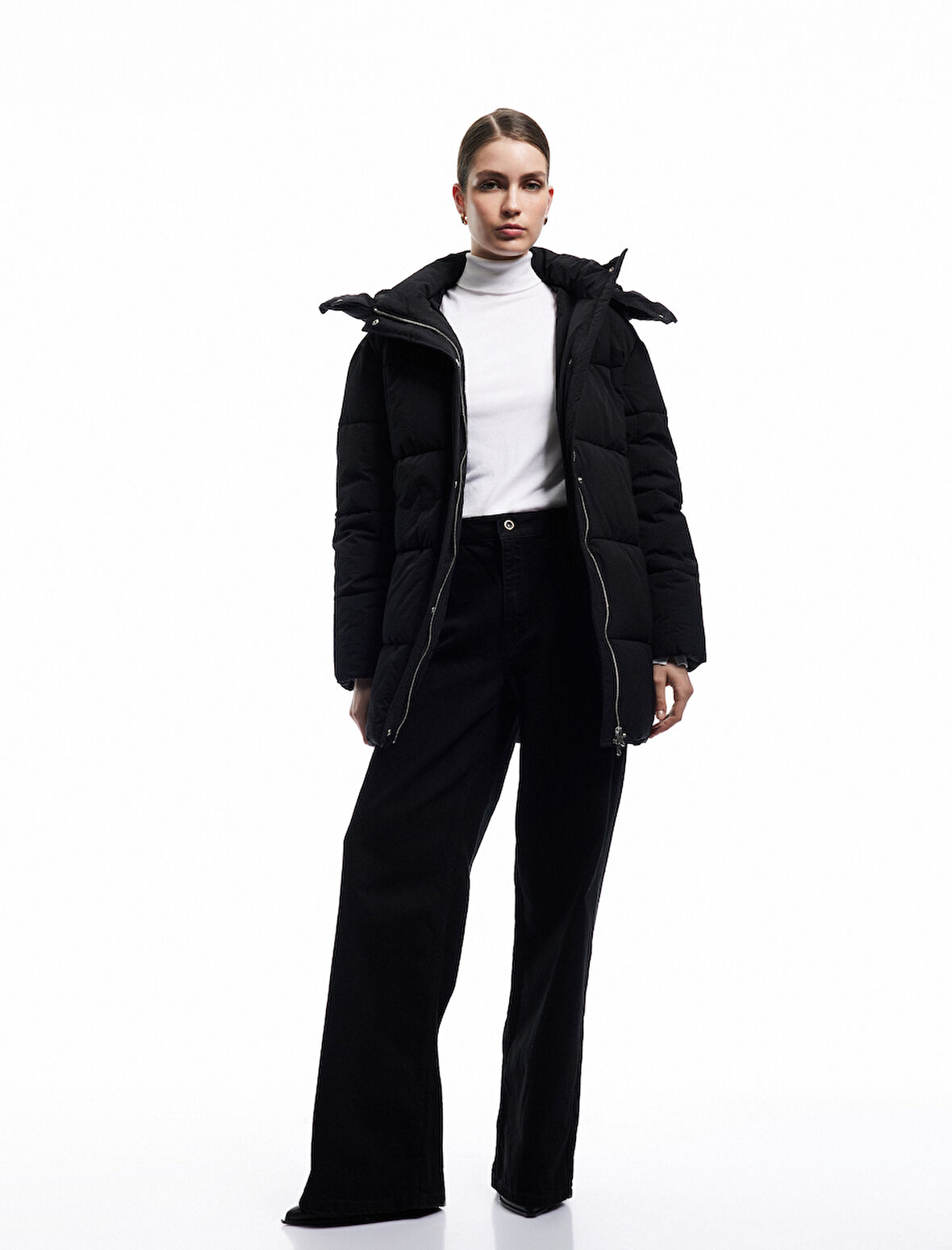 Çıkarılabilir Kapüşonlu Uzun Kollu Cepli Su İtici Fermuarlı Şişme Mont