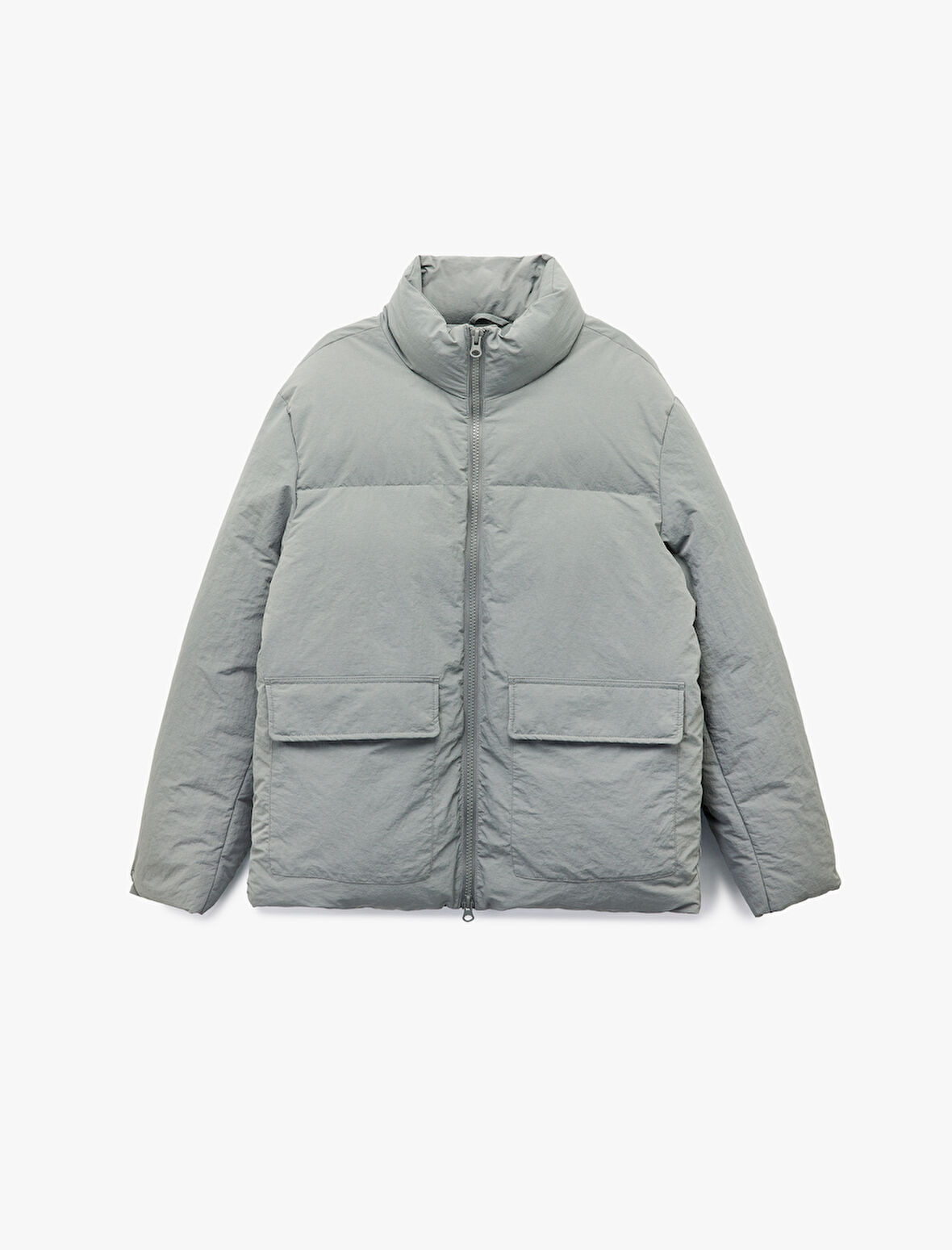 Uzun Kollu Kapaklı Cep Detaylı Fermuarlı Slim Fit Dik Yaka Şişme Mont