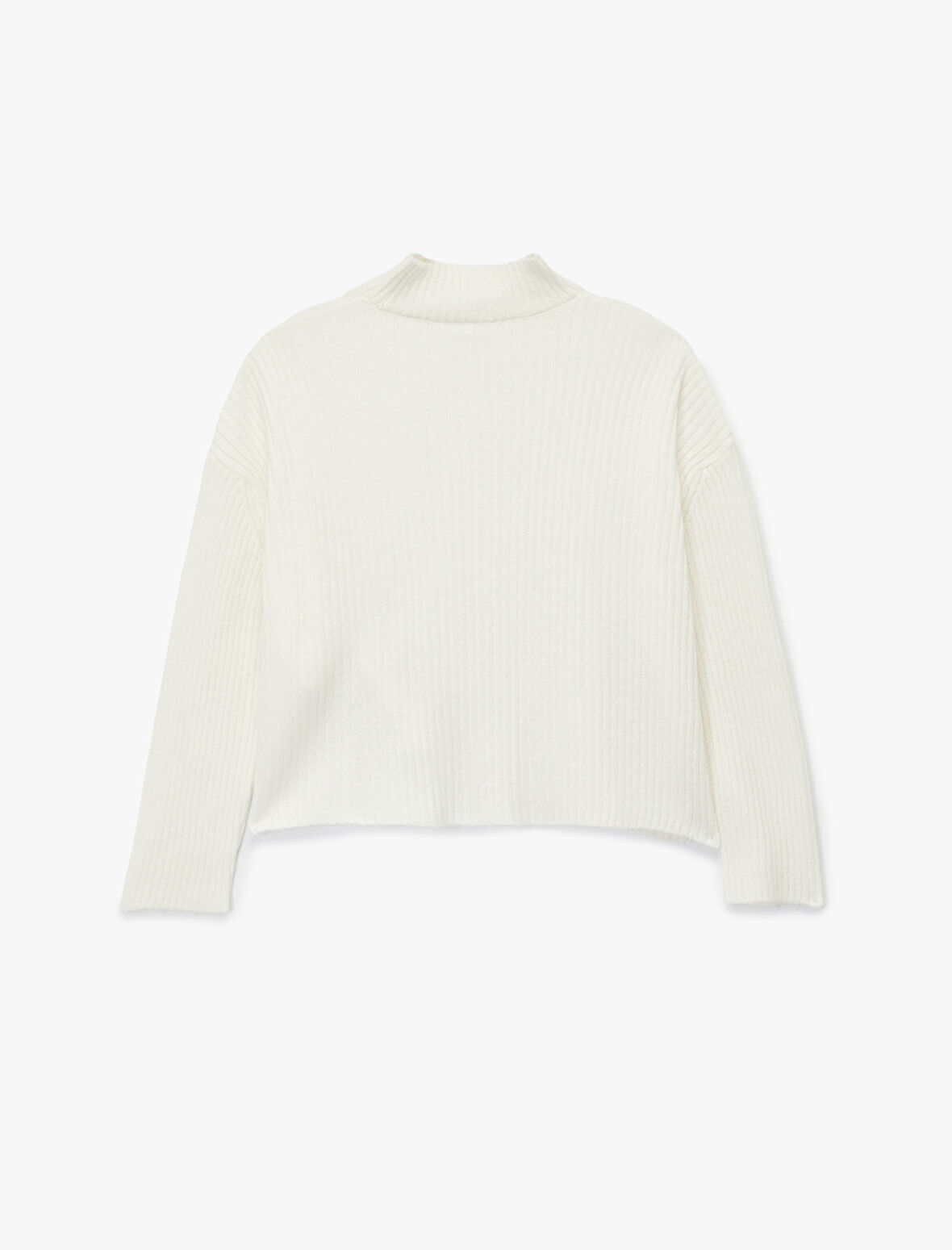 Dik Yaka Uzun Kollu Rahat Kalıp Triko Kazak