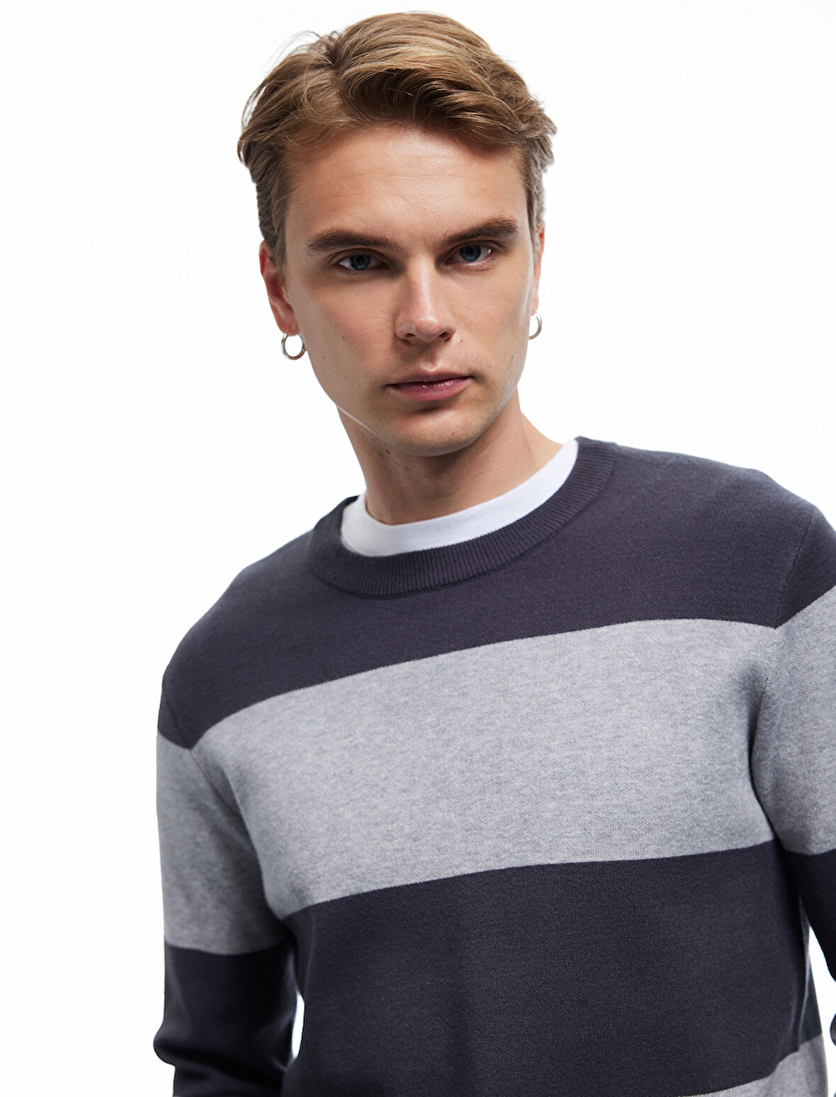 Uzun Kollu Bisiklet Yaka Çizgili Triko Kazak