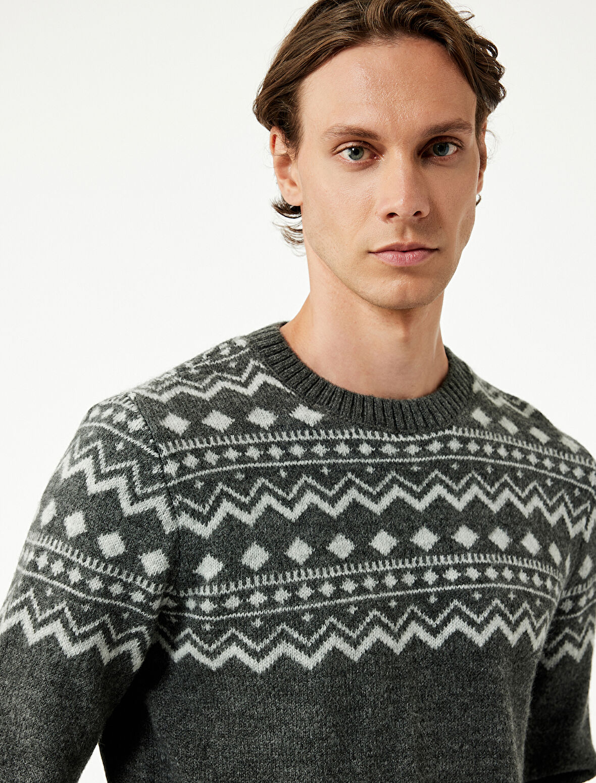 Uzun Kollu Bisiklet Yaka Desenli Triko Kazak