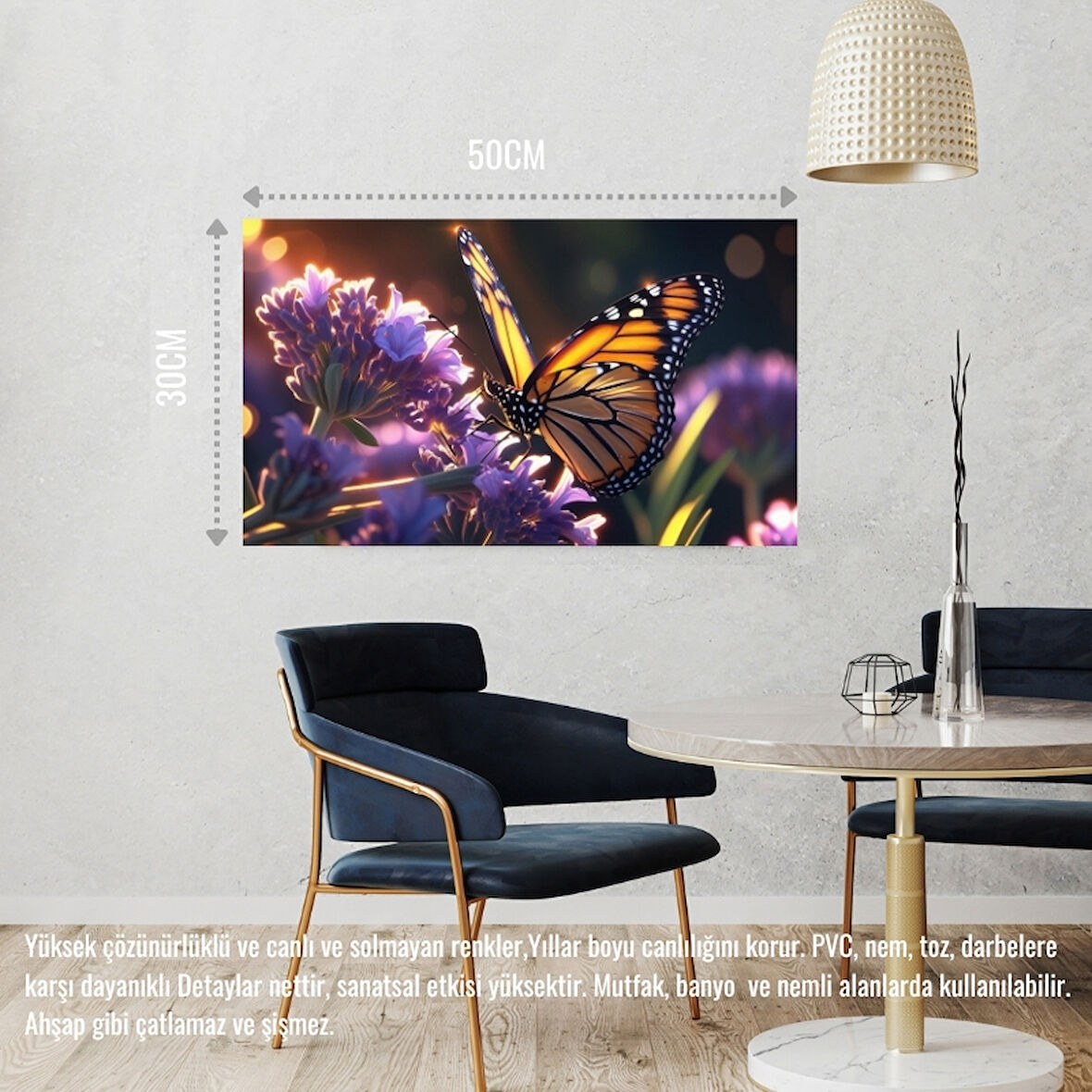 KELEBEK PARLAYAN GÜNEŞ IŞIĞI ALTINDA LAVANTA ÇİÇEĞİNİN ÜZERİNDE DİNLENİYOR 02 ÇERÇEVESİZ 50X30 CM PVC TABLO